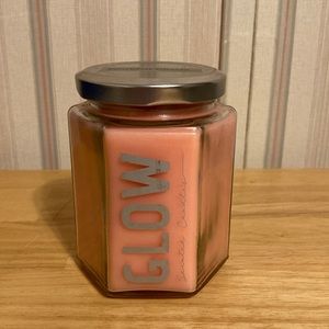 Glow 10 oz. Southern Charm Scented Candle